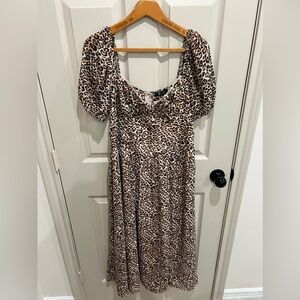 NWT! print dress 🖤